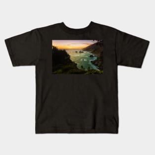 Julia Pfeiffer Burns' View Kids T-Shirt